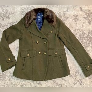 AEO Military Green Pea coat wool blend, fur collar, size Large